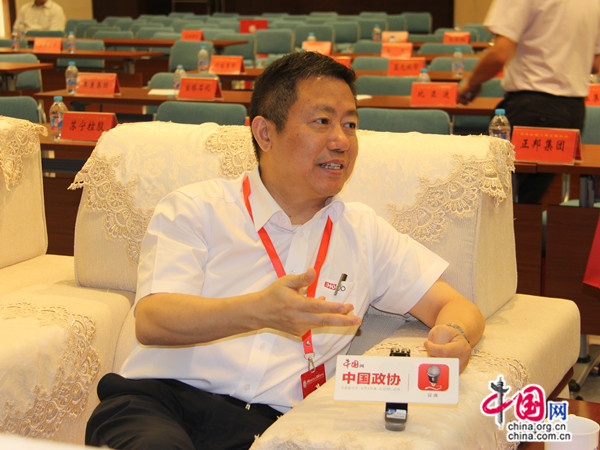 紅豆為什么贏?看周氏三代從手工作坊到國際布局 紅豆為什么贏?看周氏三代從手工作坊到國際布局